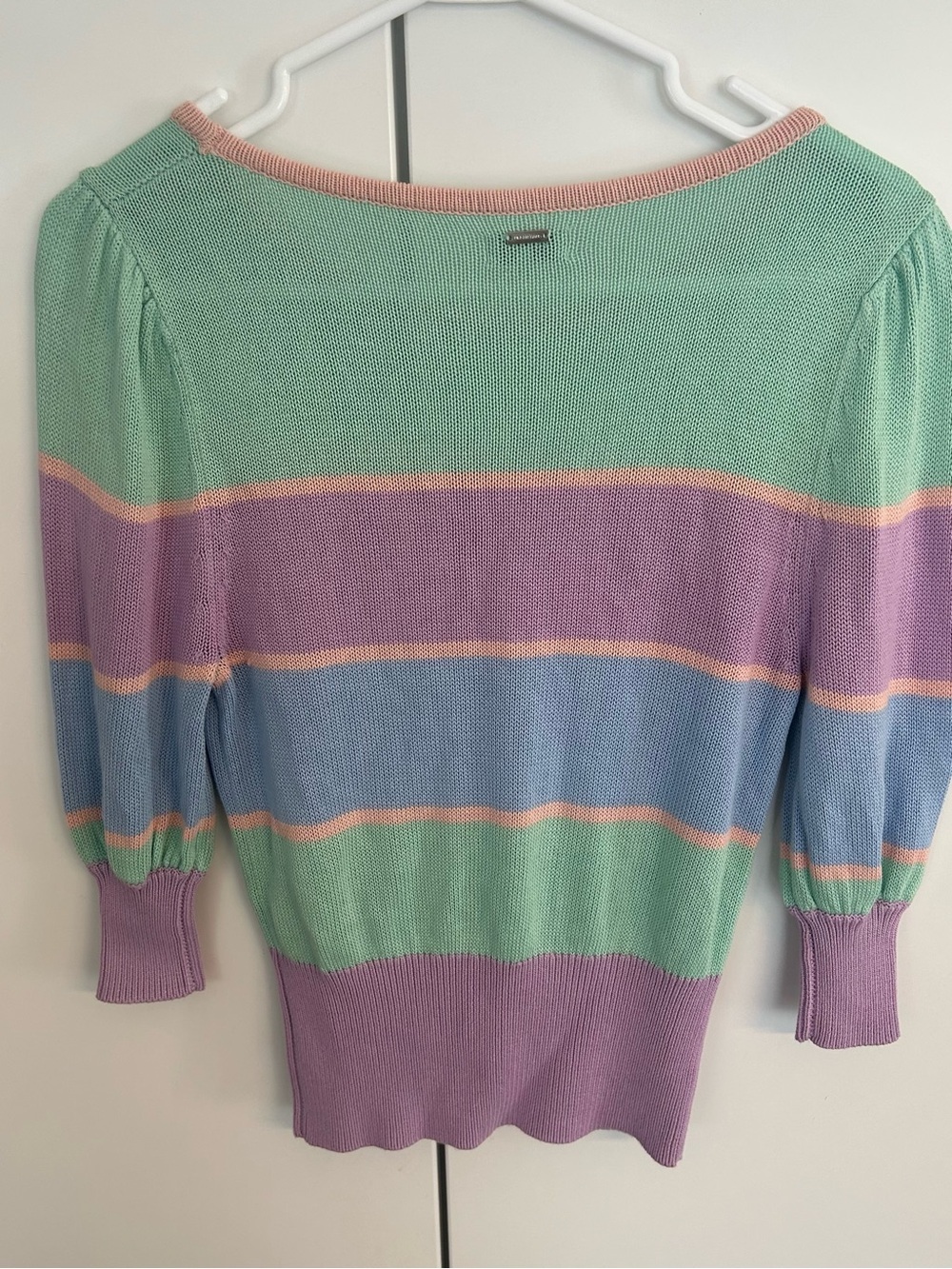 The Urban Haus Women’s Pastel Striped Knit Sweater Top Puff Sleeve- Size S - Picture 4 of 11